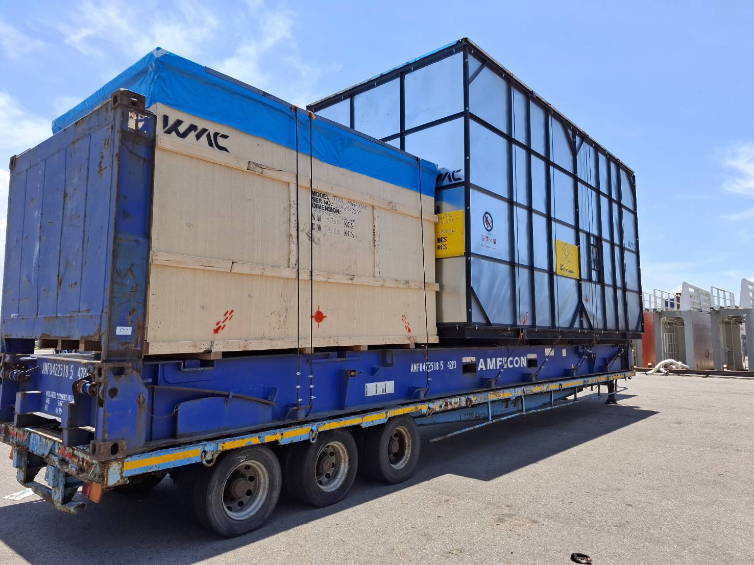 Carga Flat Rack Exterior